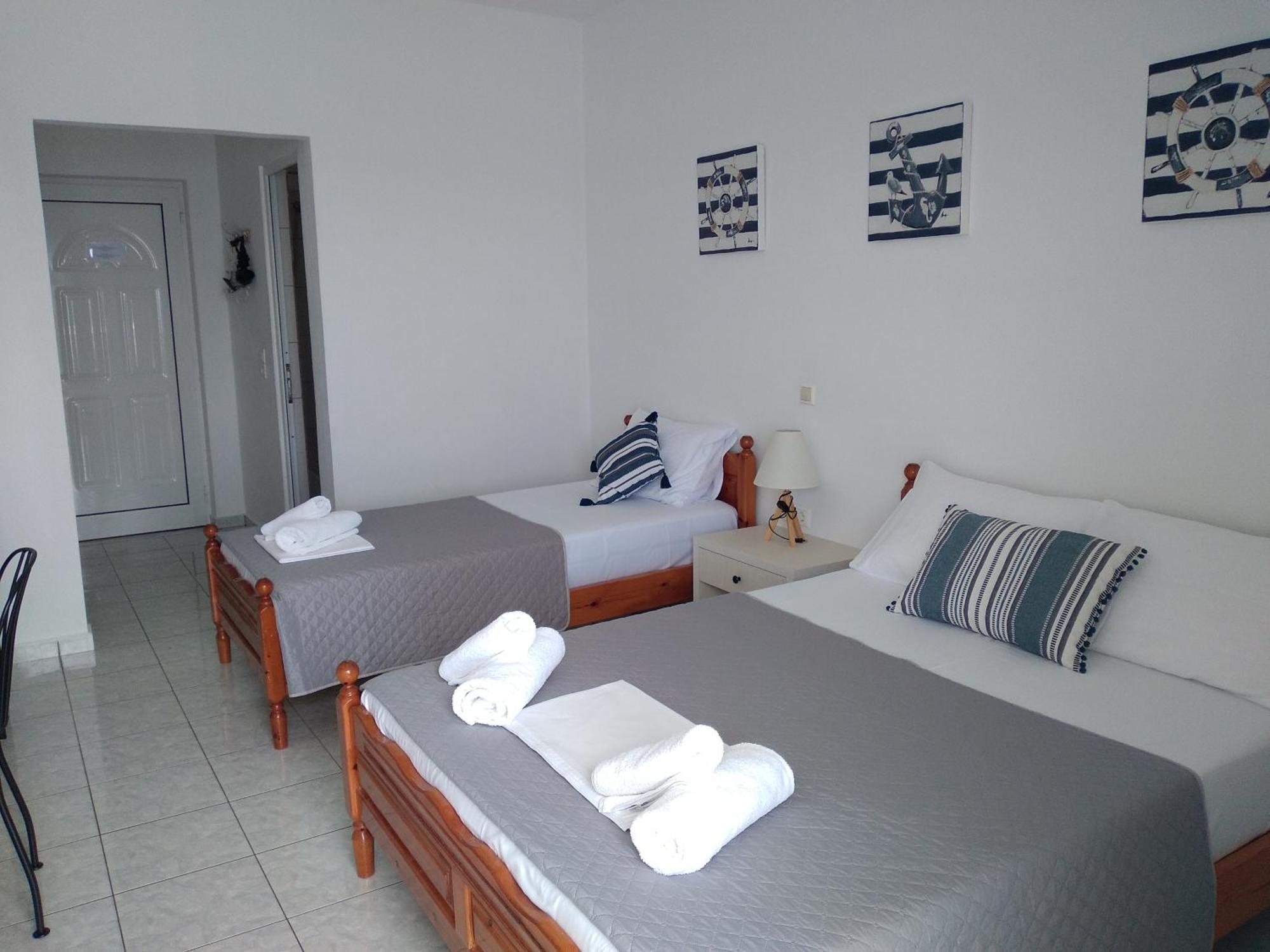 Nadim Rooms Himarë Habitación foto